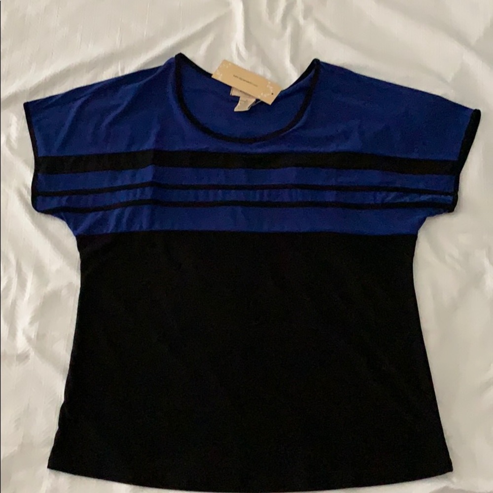 Brand new ladies top w/tags